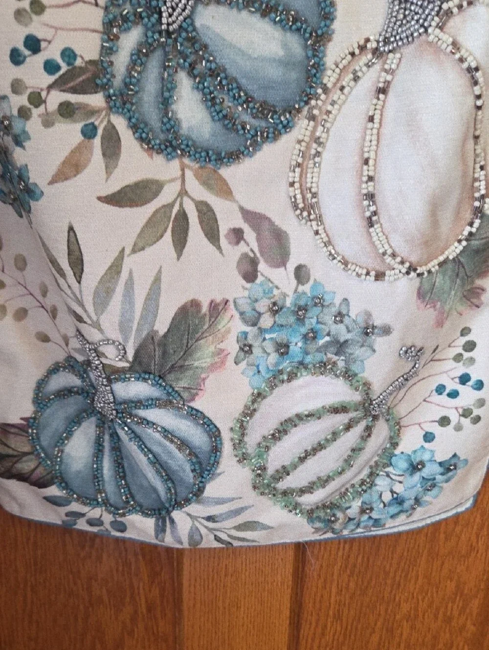 Shabby Chic seasonal table
